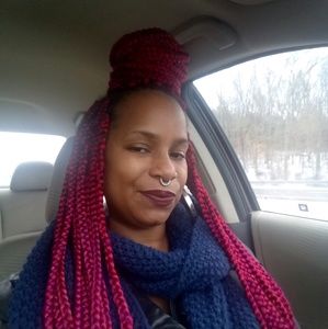 Meet your Posher, Nicole